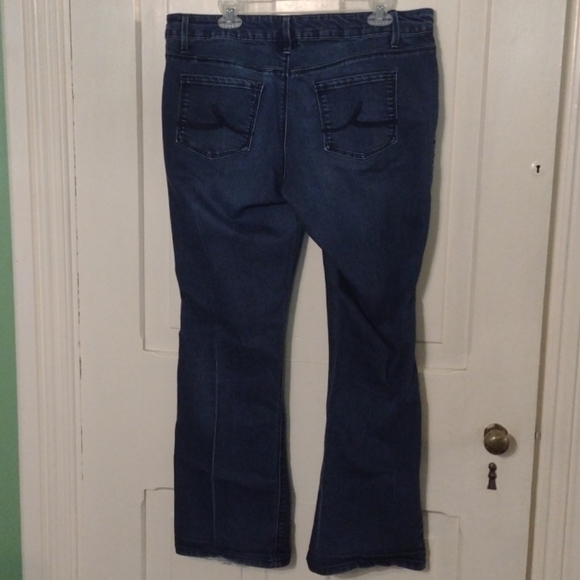 Jeans - Picture 4 of 7